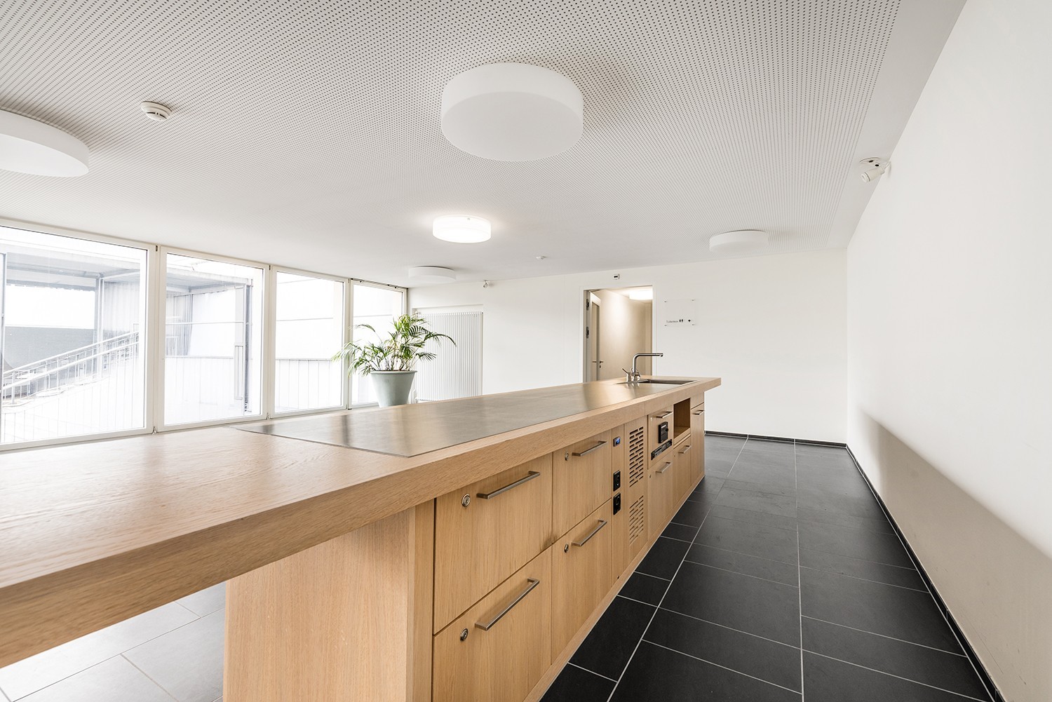 376m² commerciale