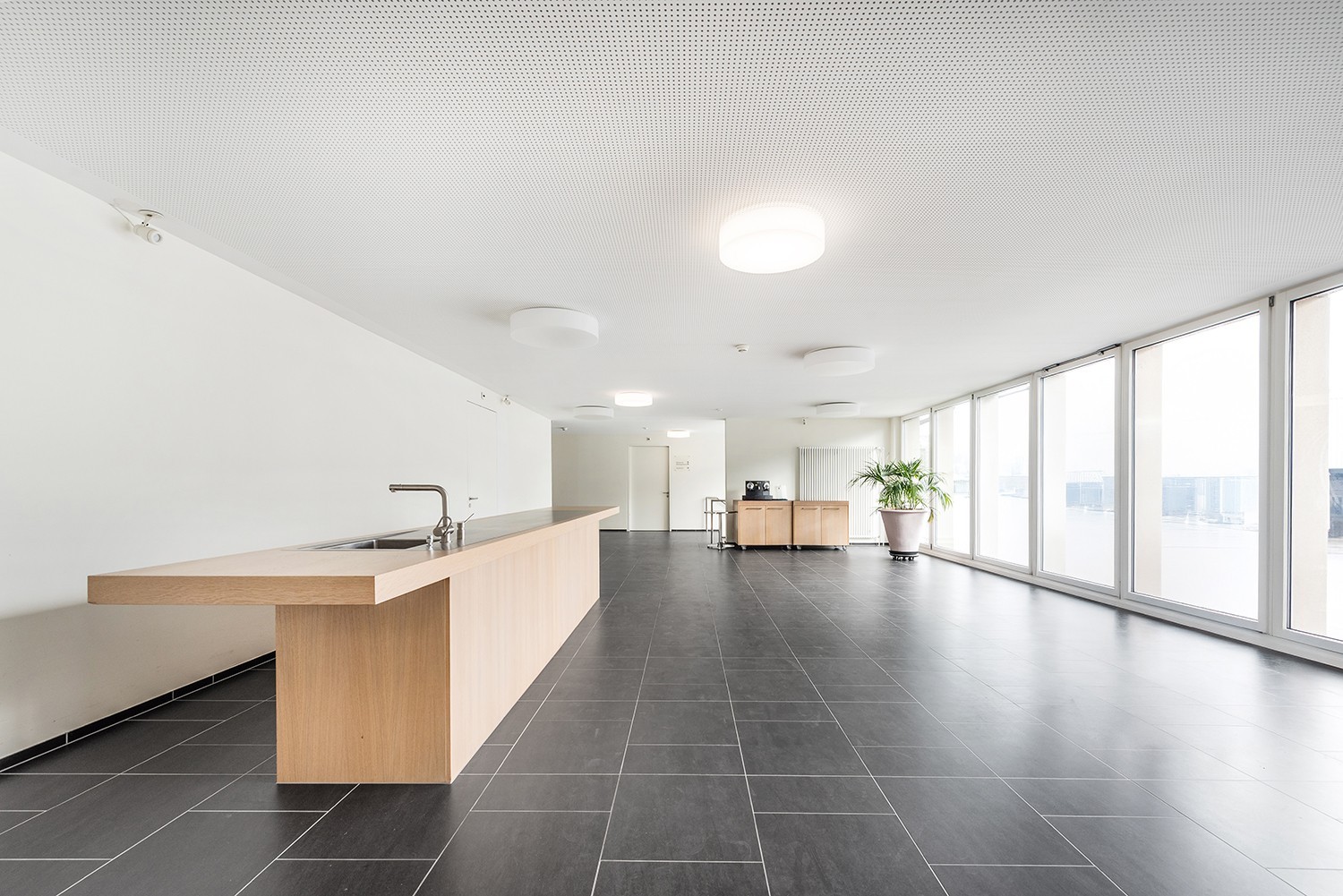 376m² commerciale