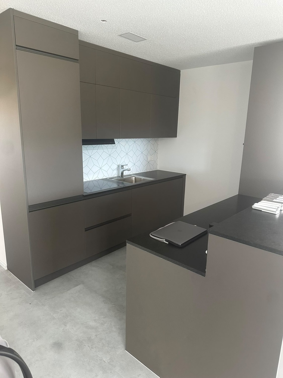 Appartamento di 2 ½ locali, foto 2 di 3