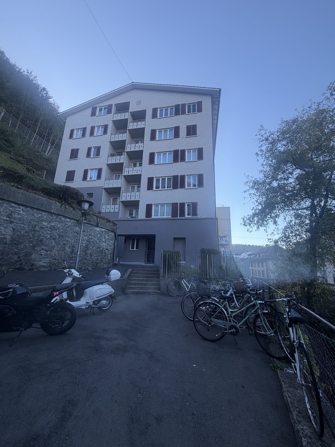 Camera in un appartamento condiviso, foto 1 di 5
