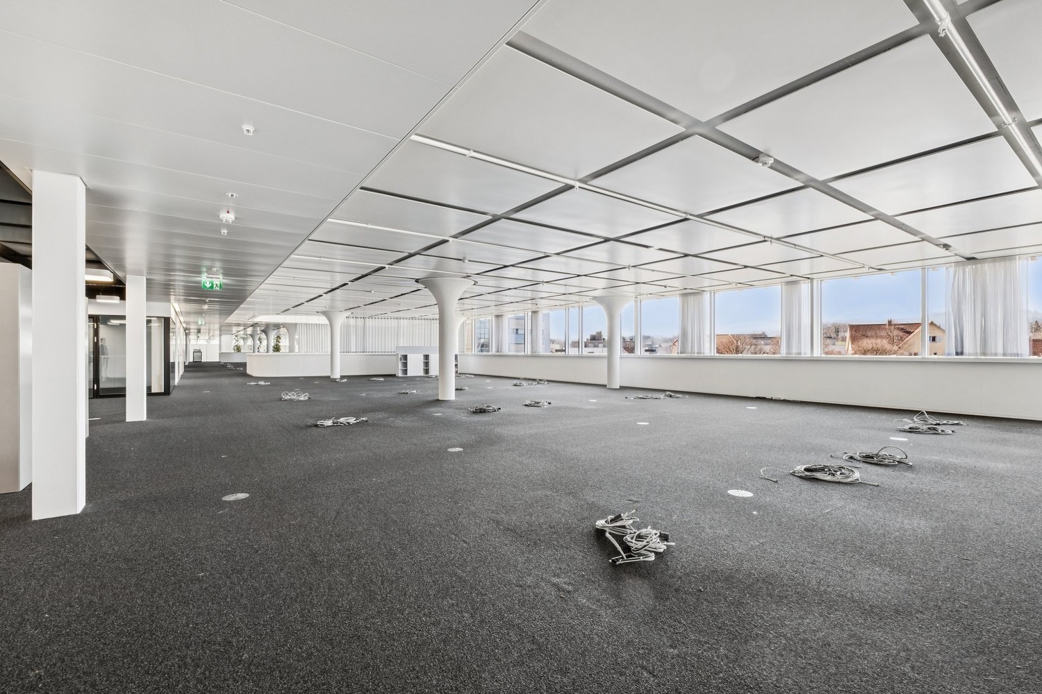 2280m² ufficio