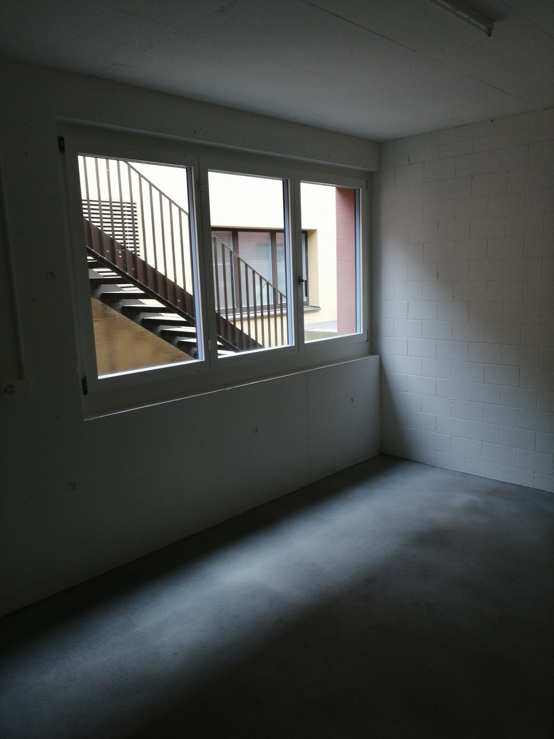 15-15m² commerciale, foto 1 di 4