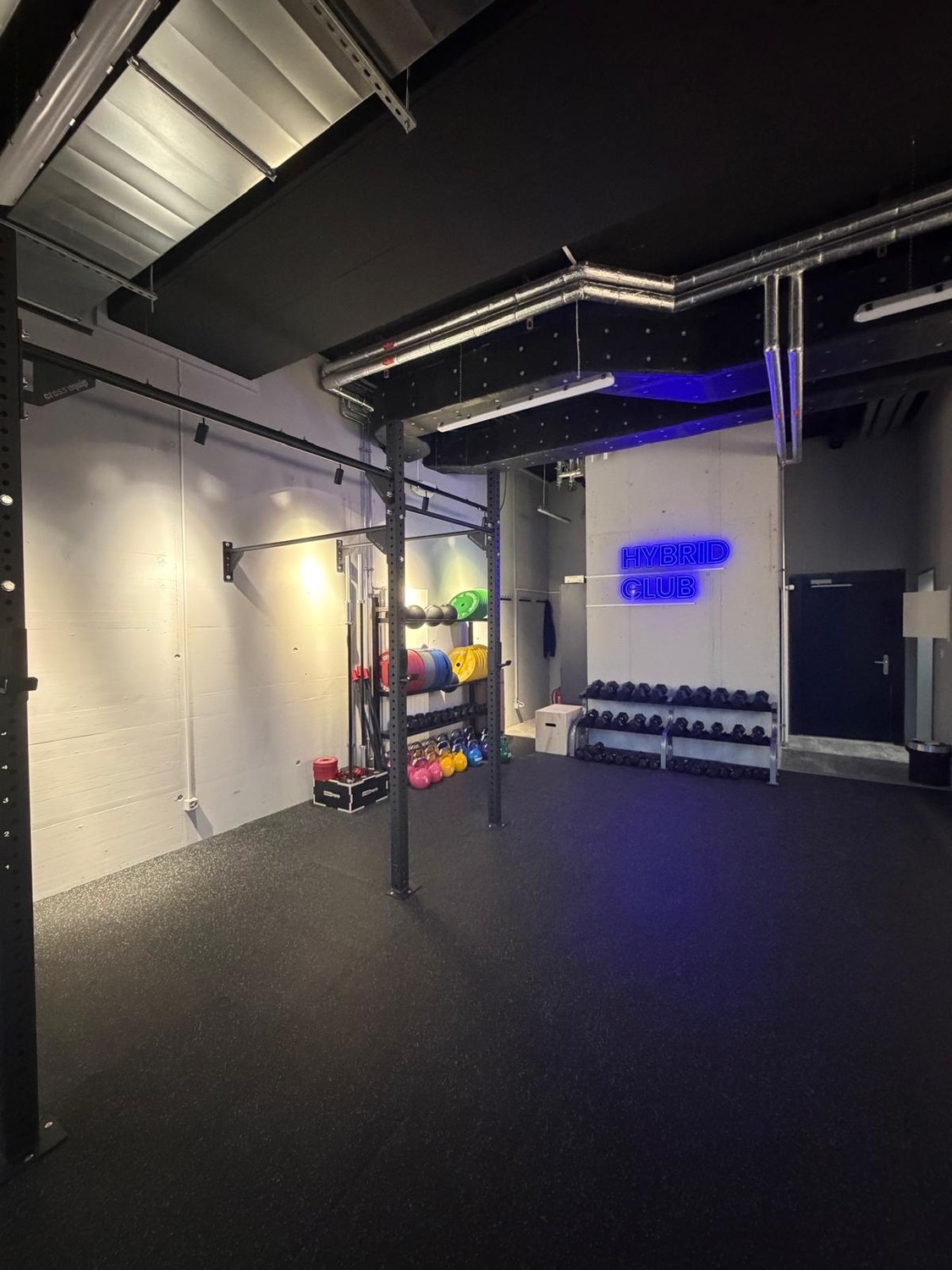 Spazio commerciale di 40m², foto 1 di 3