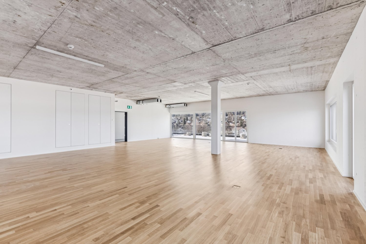 136m² ufficio