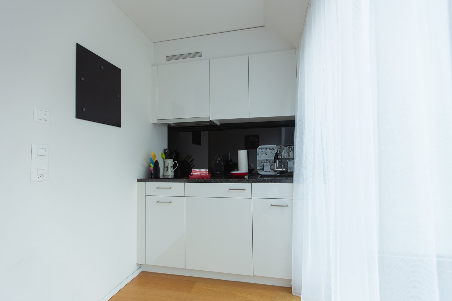 Appartamento di 2 locali arredato, foto 3 di 6