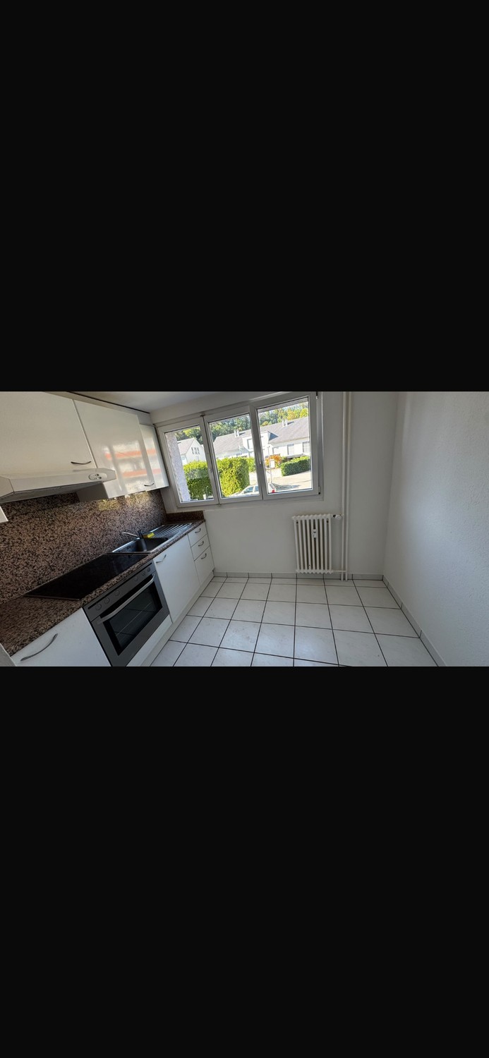Appartamento di 3 locali, foto 2 di 9