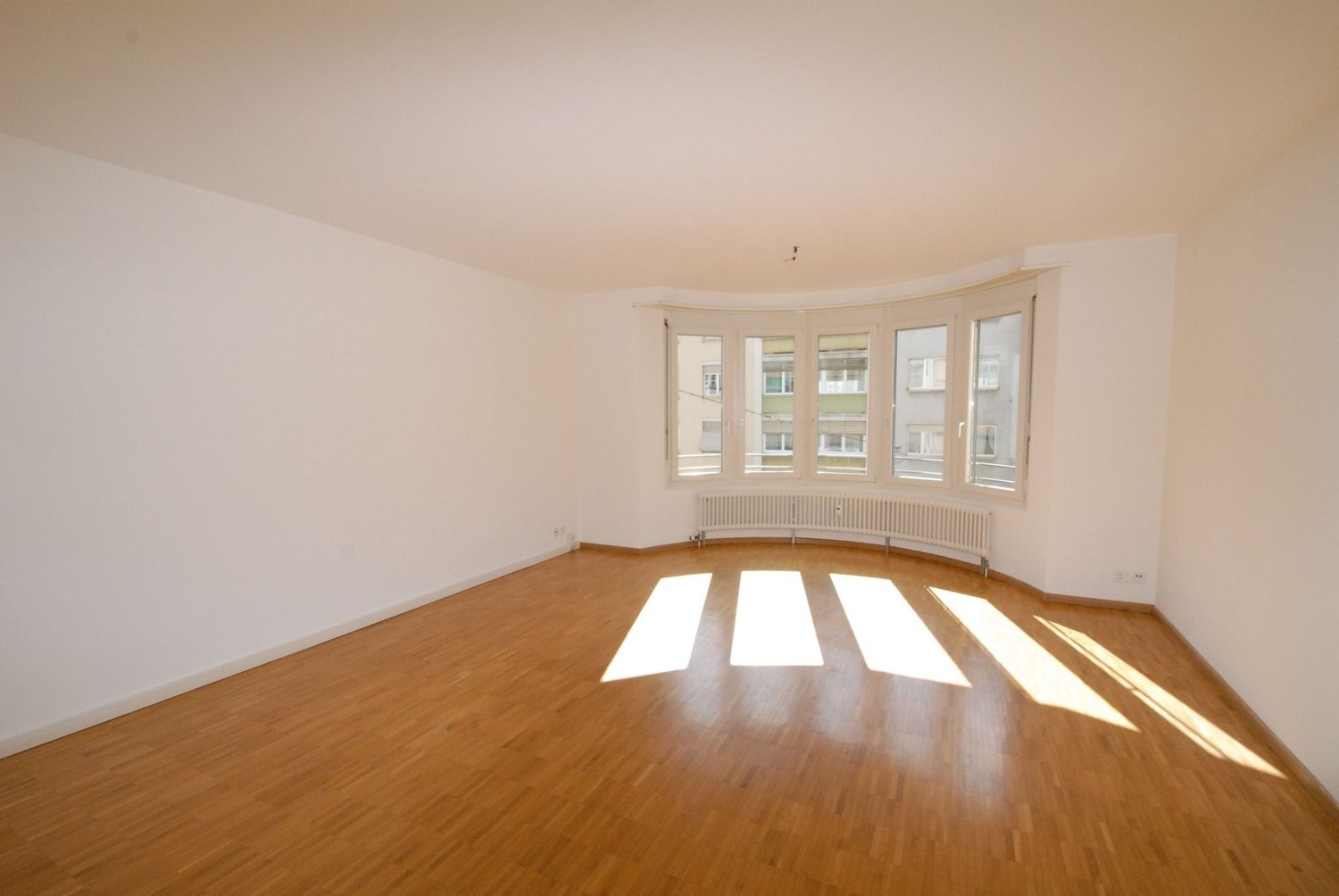 Appartamento di 3 ½ locali, foto 1 di 9