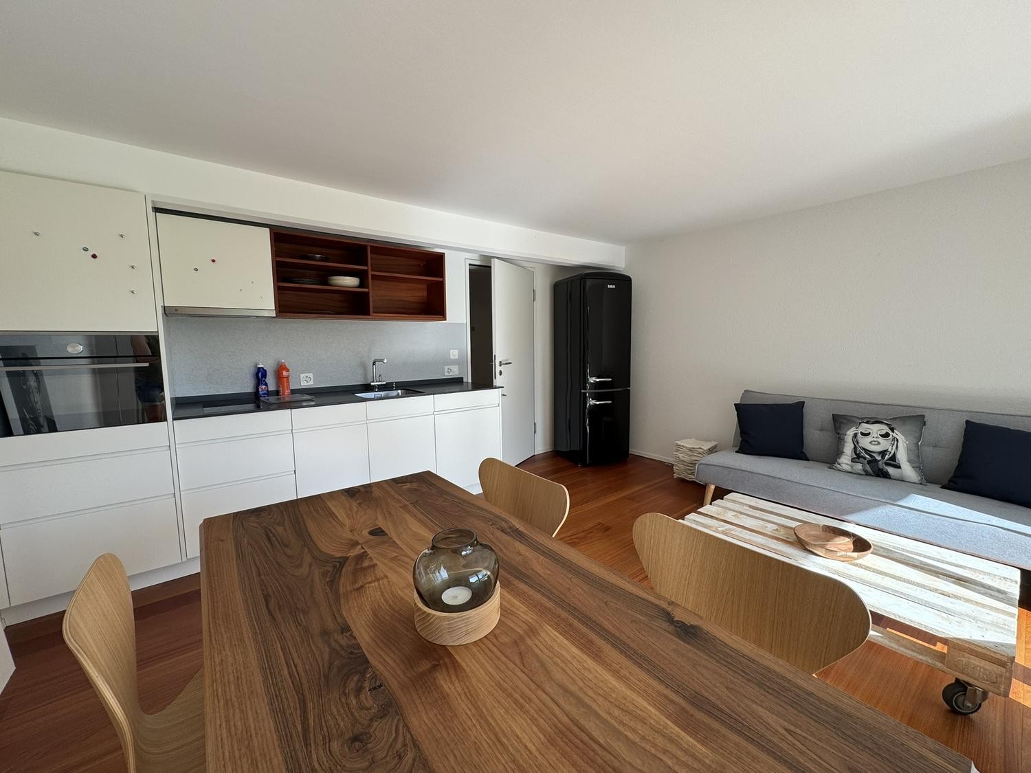 appartamento di 2 locali, foto 1 di 10