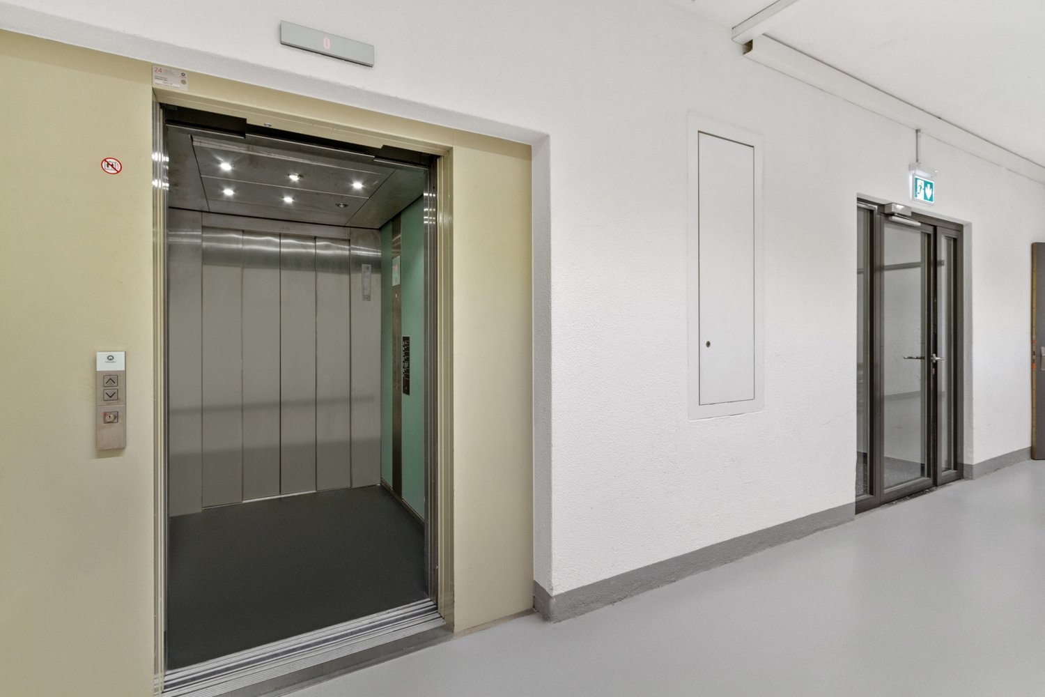 462m² office, foto 10 di 10