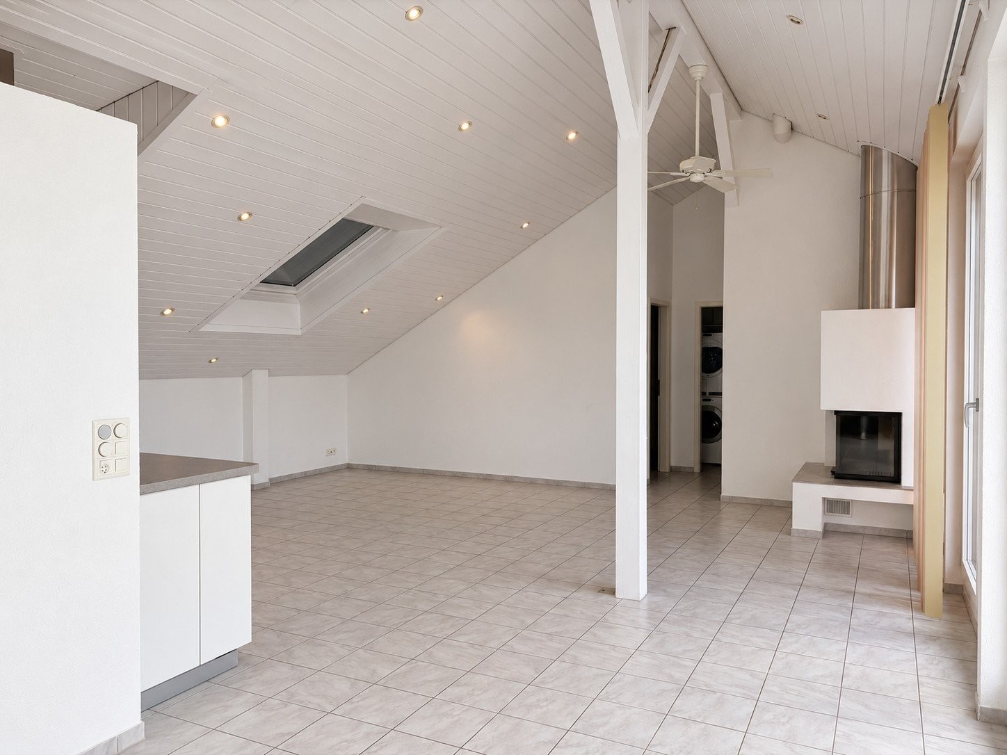 2 ½ locali appartamento mansardato, foto 2 di 4