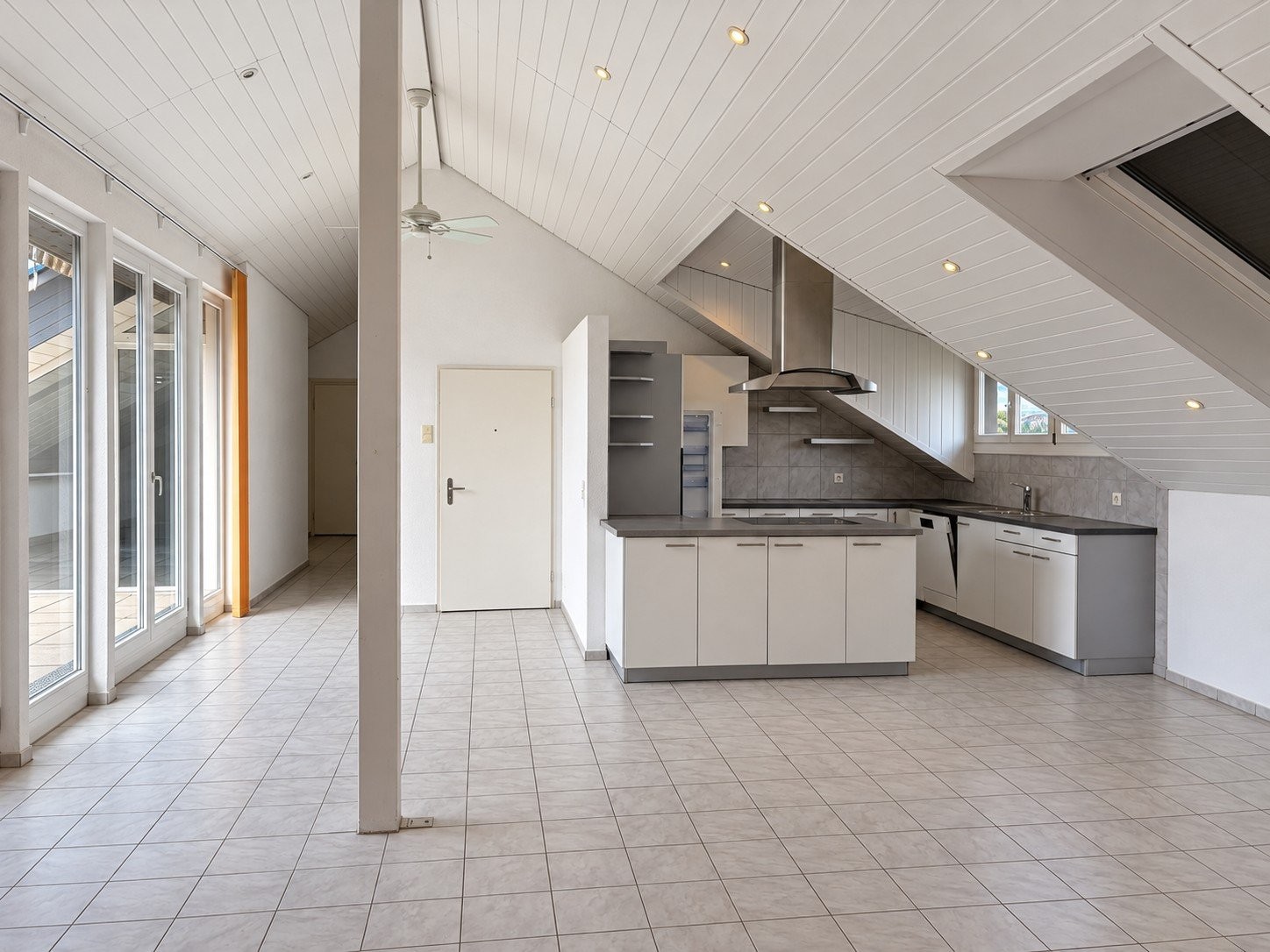 2 ½ locali appartamento mansardato, foto 4 di 4