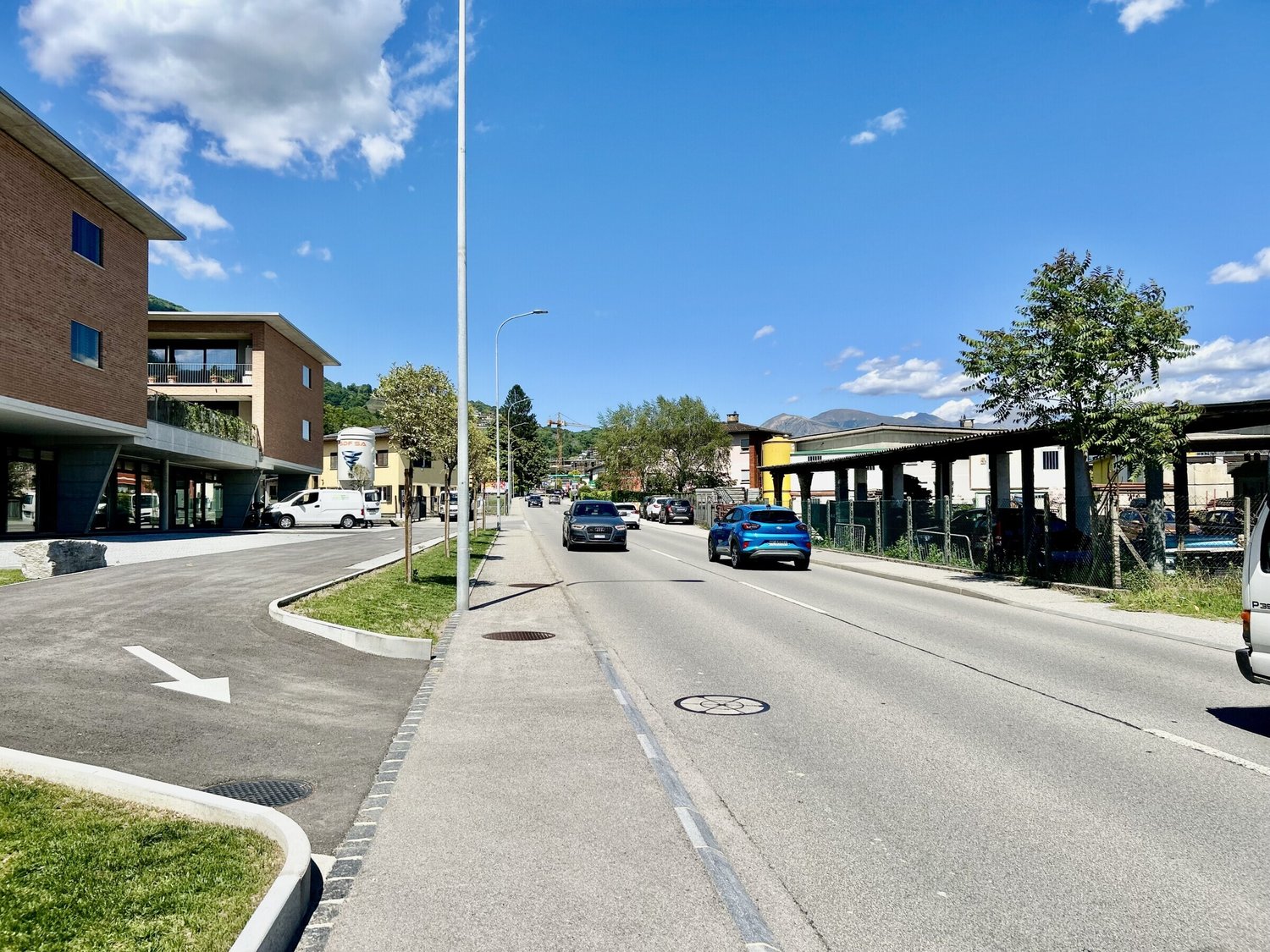 78m² living / commercial building