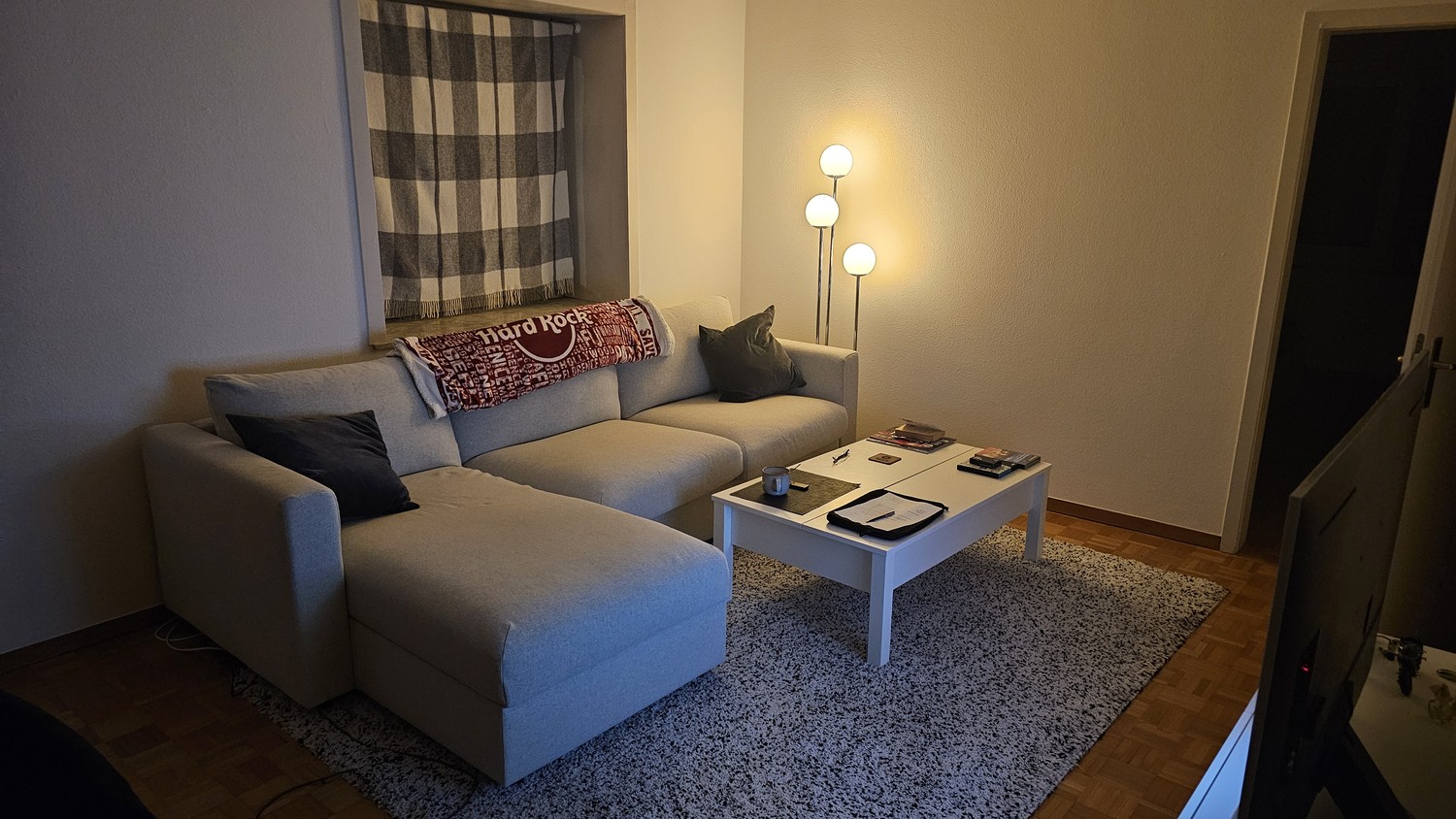 Appartamento di 2 ½ locali, foto 2 di 9
