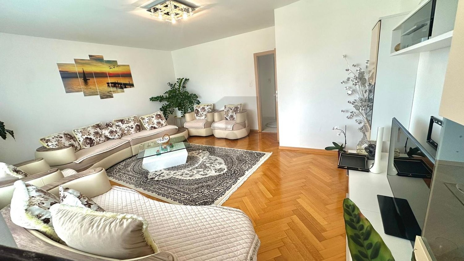 appartamento di 7 locali