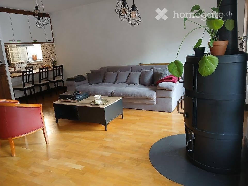 Appartamento di 5 ½ locali, foto 2 di 5