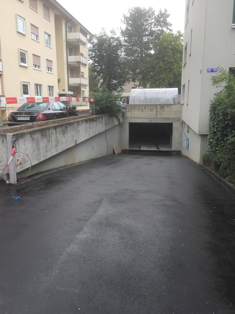 Posto auto sotterraneo, foto 1 di 3