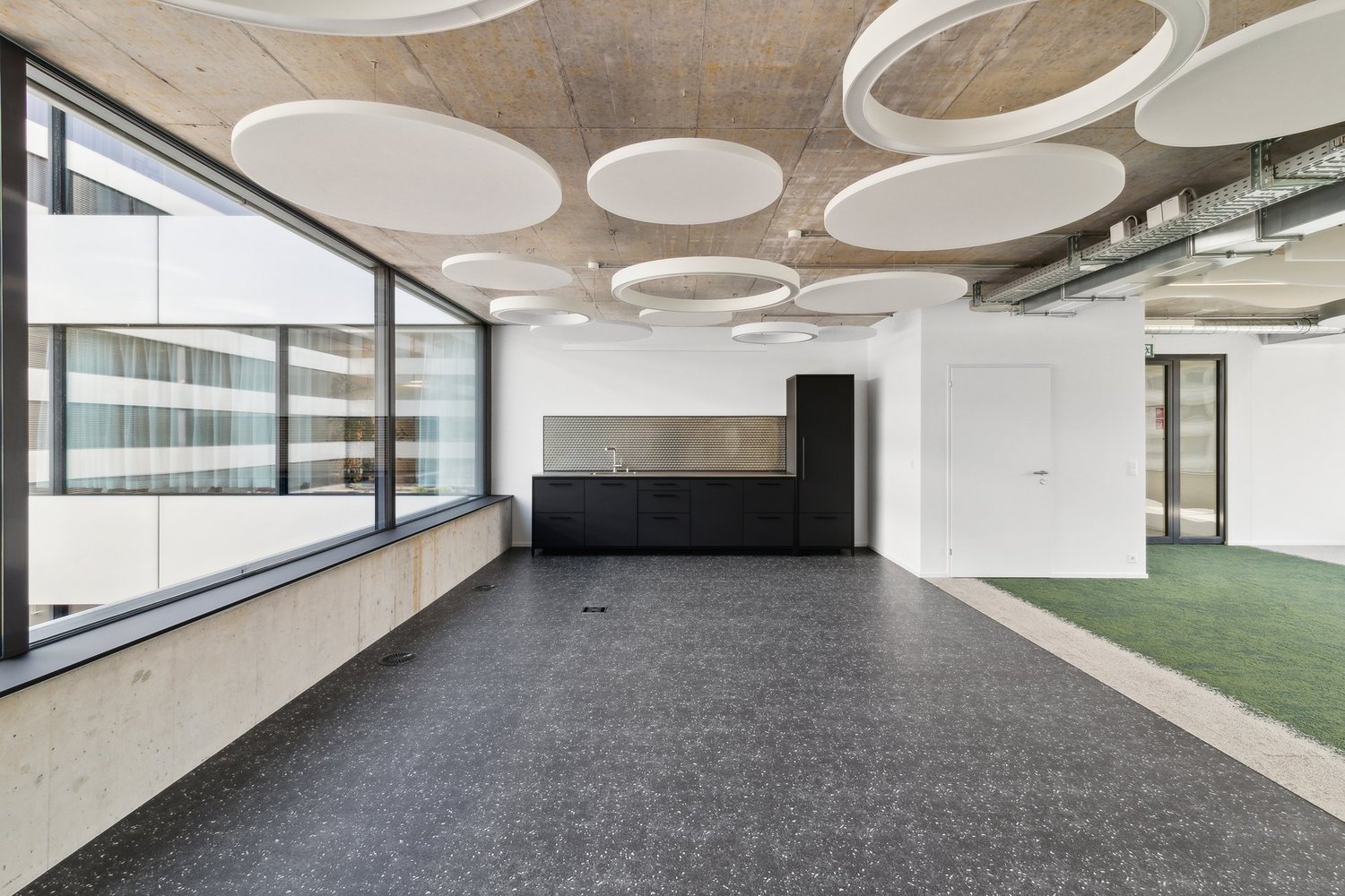 251m² ufficio