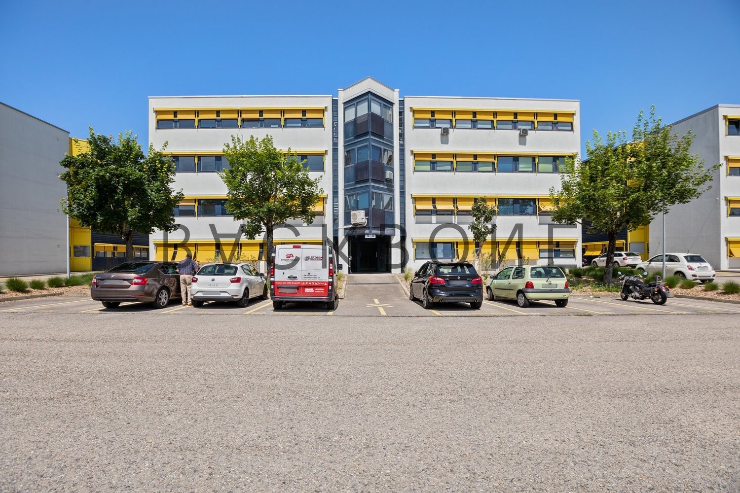 Atelier di 236m²