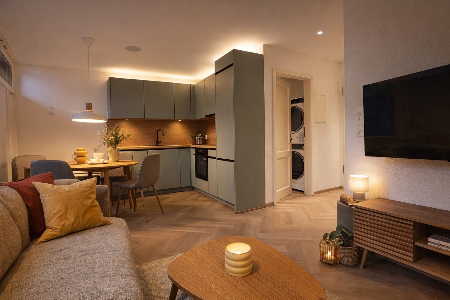 2 ½ rooms furnished flat, foto 1 di 9