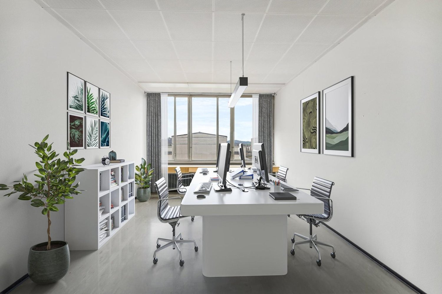 1430m² office