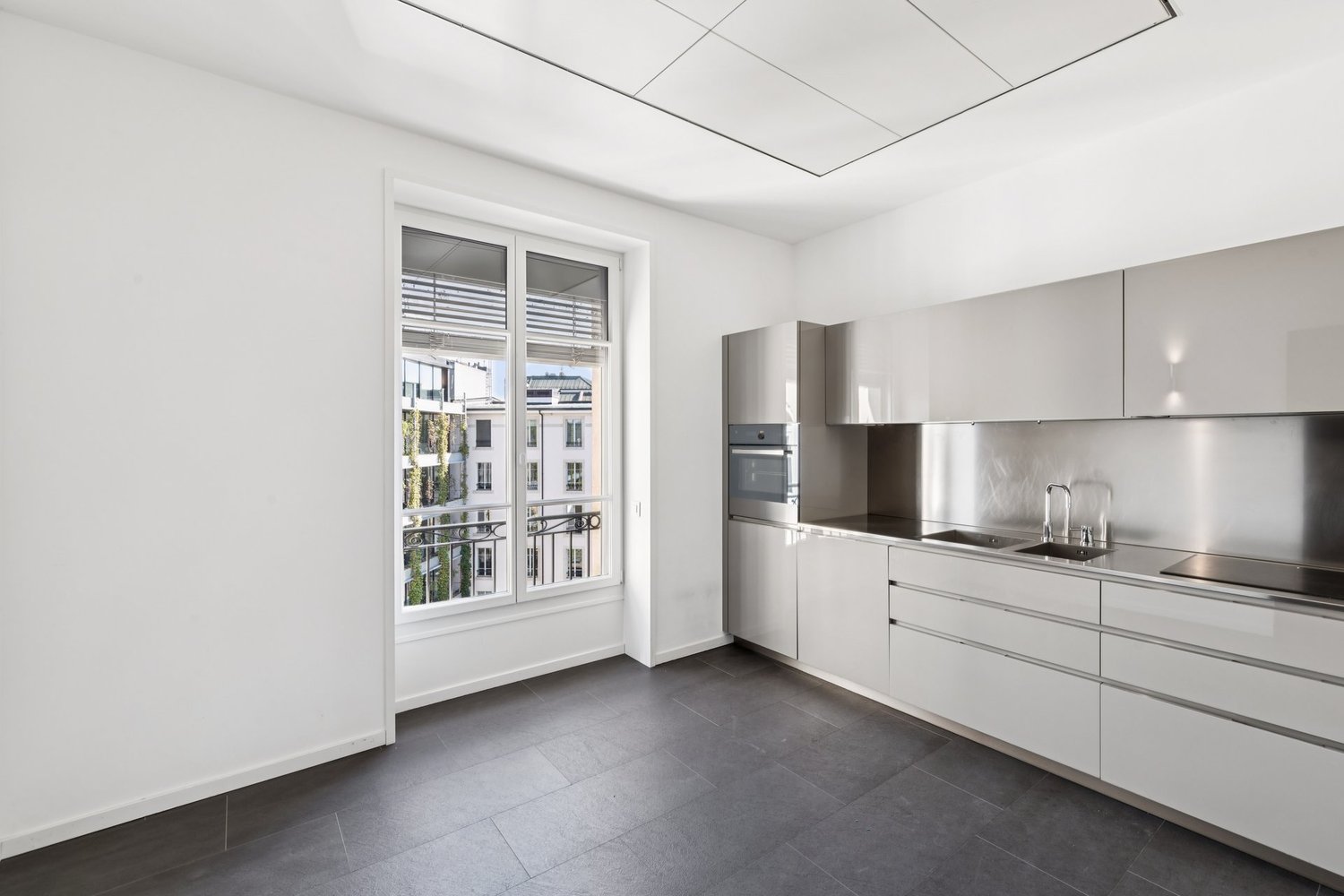 337m² ufficio, foto 8 di 9