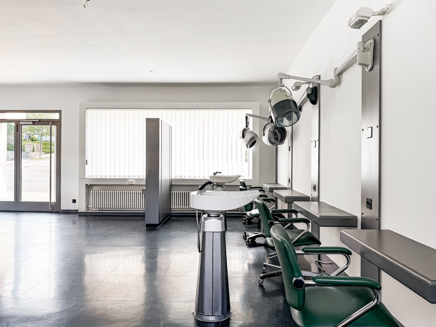52m² negozio