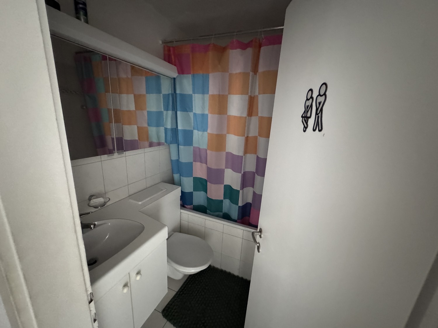 Stanza in un appartamento condiviso, foto 9 di 10