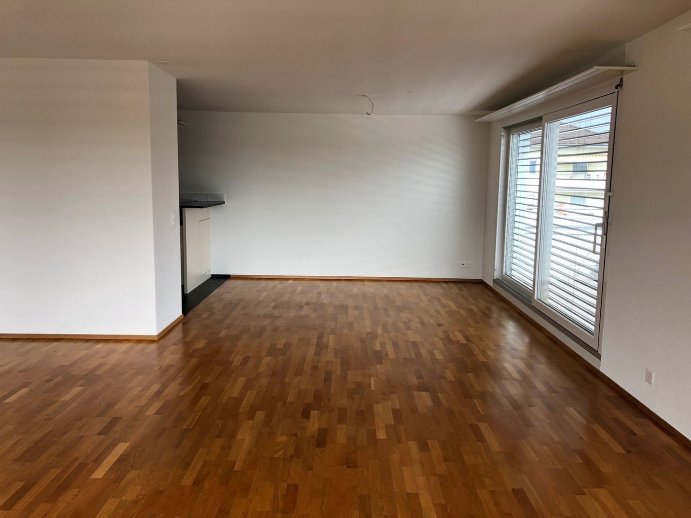 Appartamento mansardato di 3 ½ locali, foto 4 di 10
