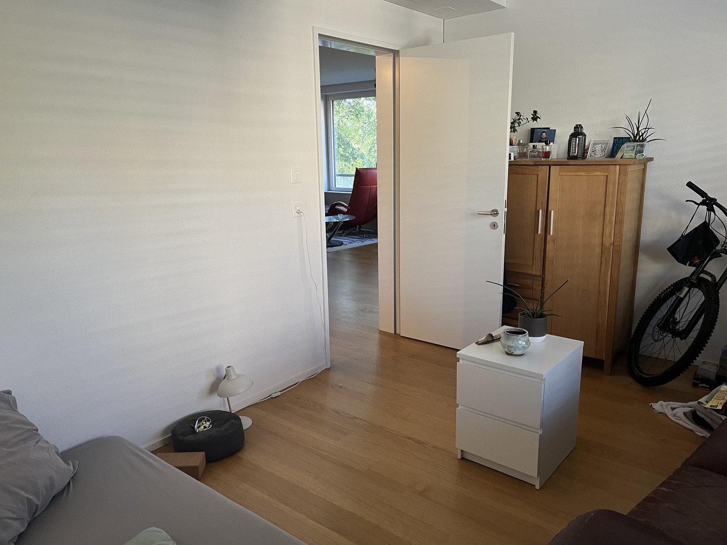 Camera in un appartamento condiviso, foto 2 di 9