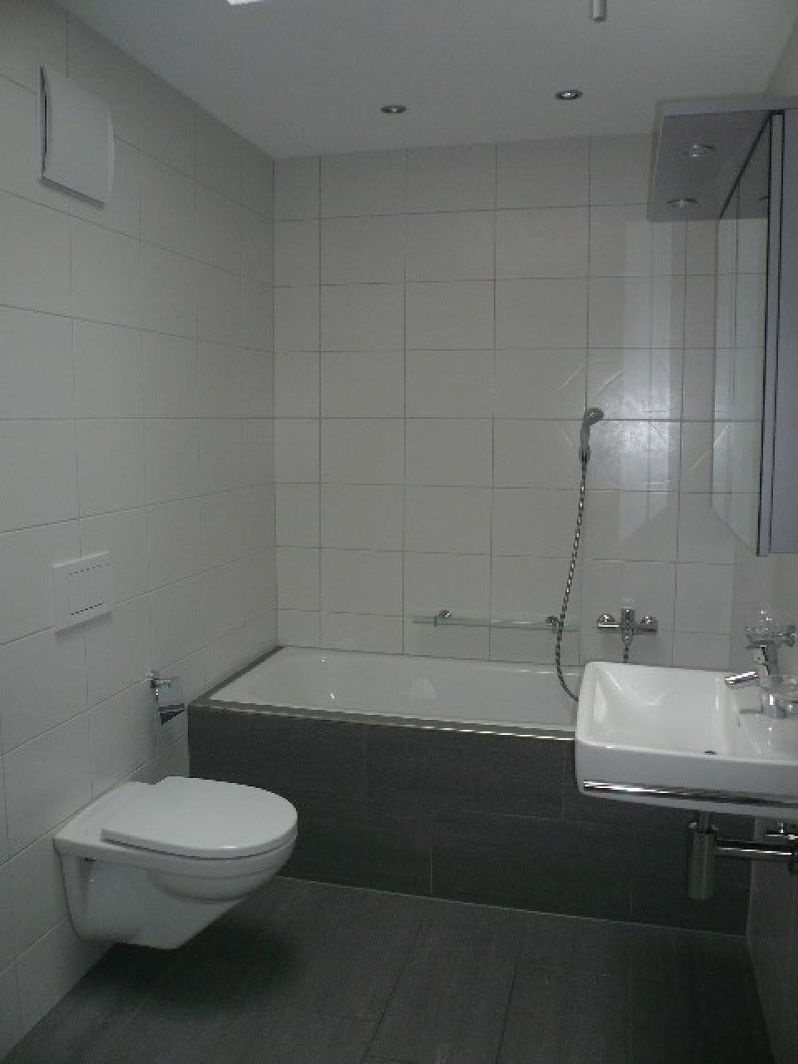 Appartamento mansardato di 2 ½ locali, foto 6 di 9