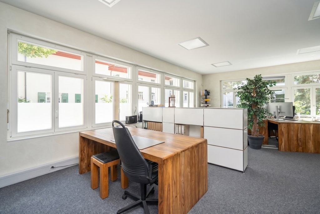 478m² bureau