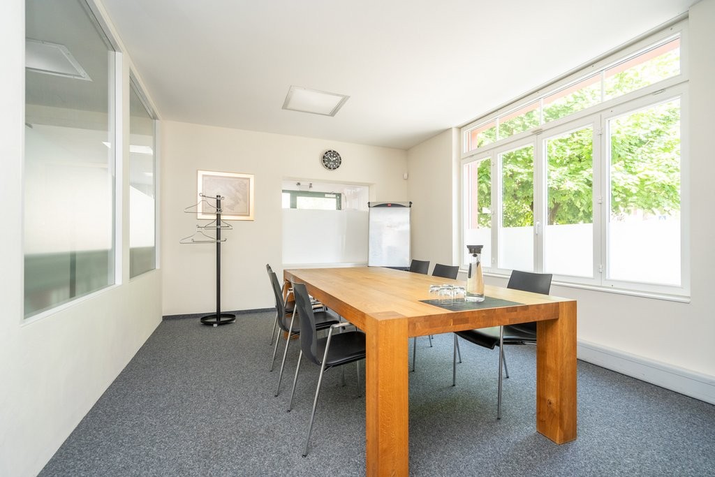 478m² bureau