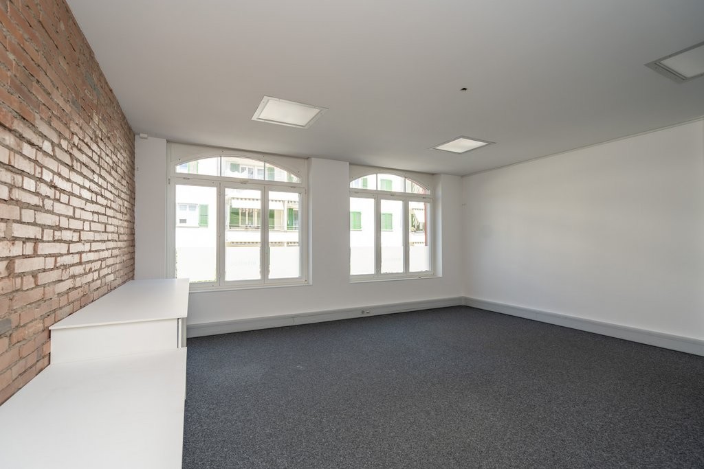 478m² bureau