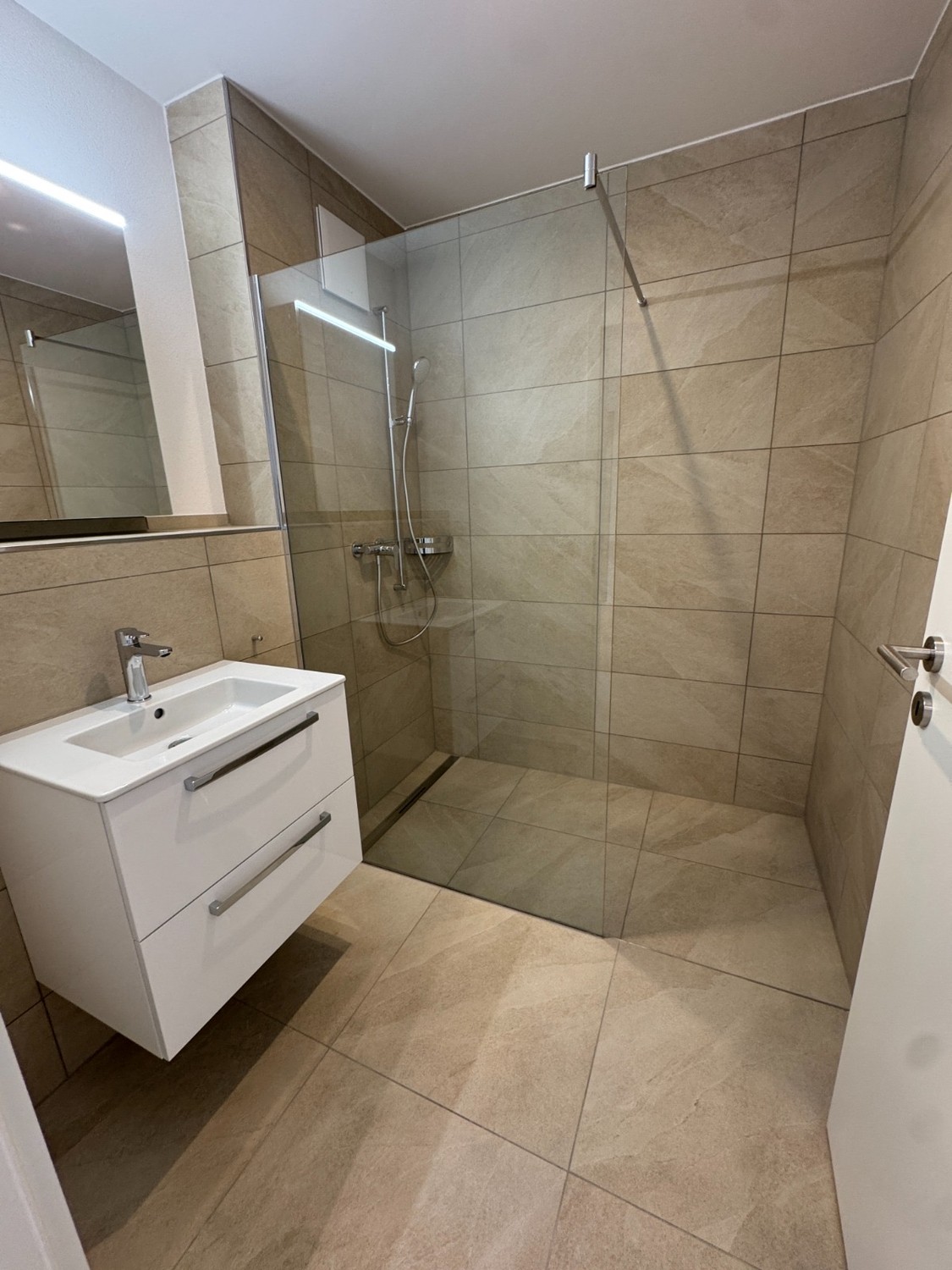 Appartamento di 2 ½ locali, foto 4 di 9
