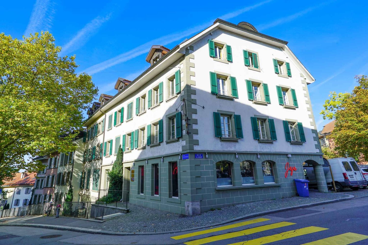ufficio di 217m², foto 2 di 6