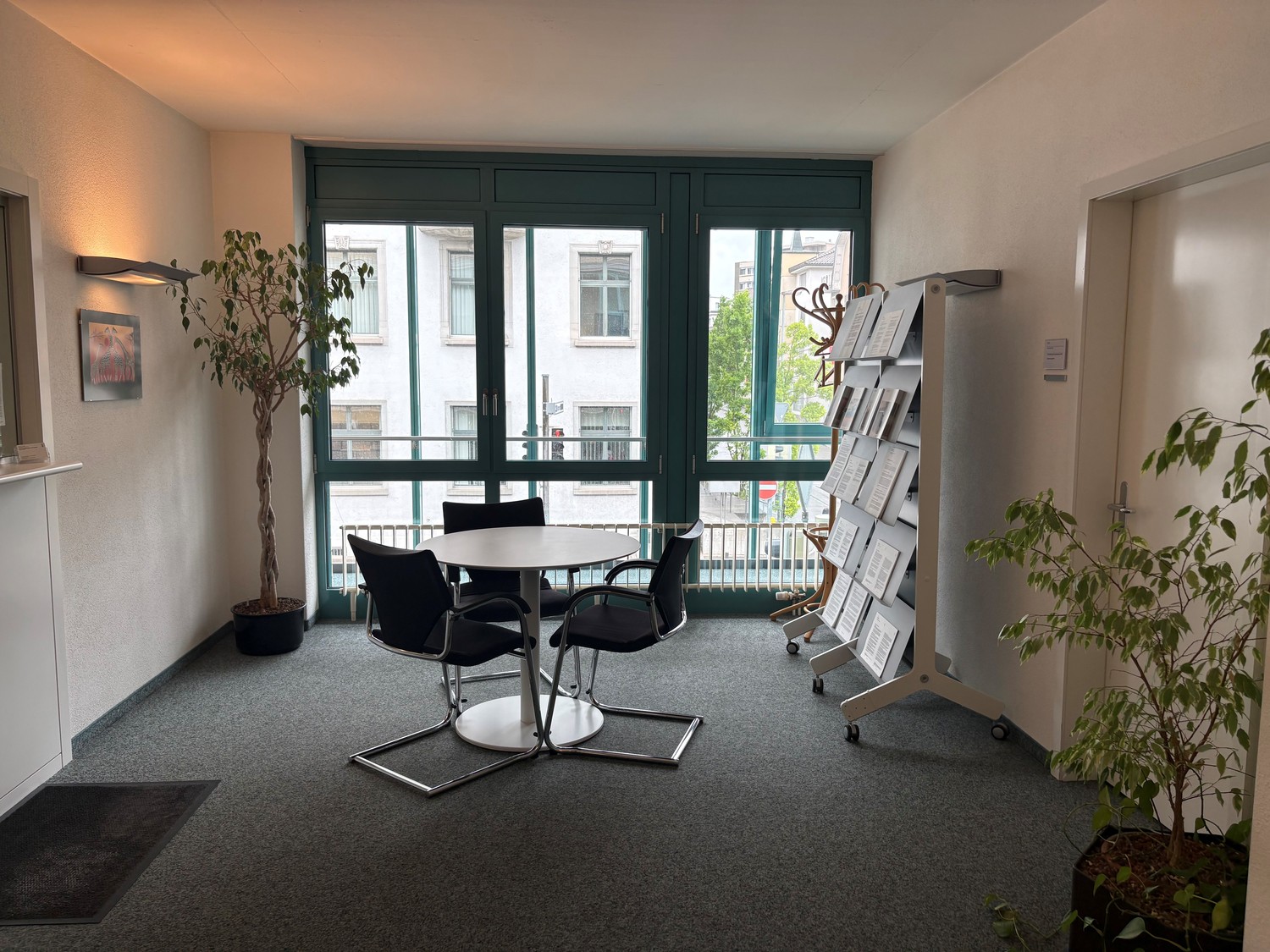 126-412m² office