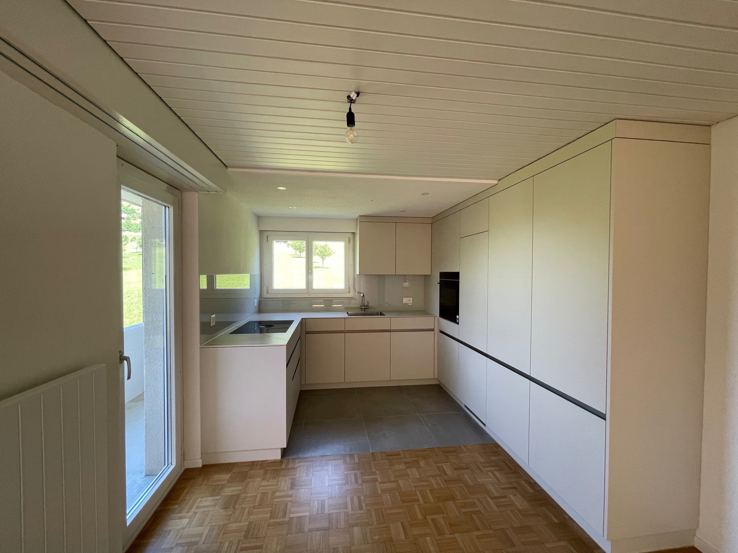 Appartamento di 2 ½ locali, foto 1 di 8