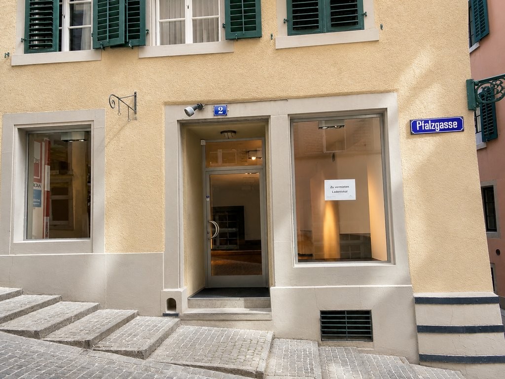 Magasin de 90m²