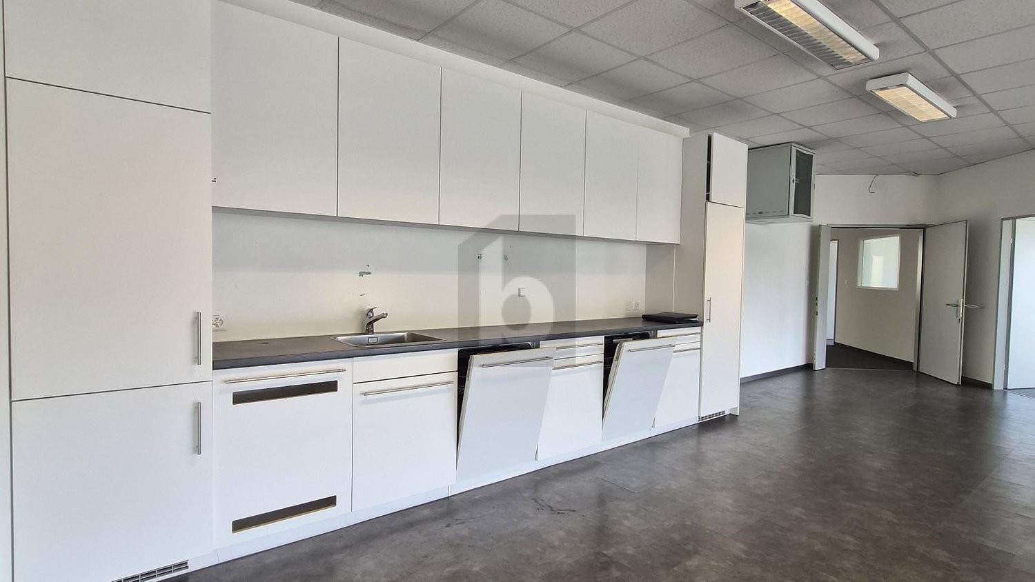 410m² ufficio