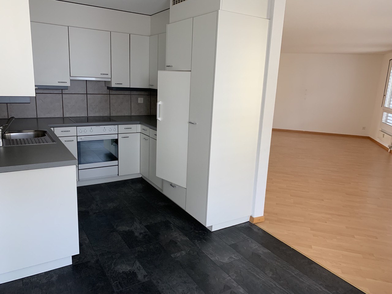 Appartamento di 3 ½ locali, foto 2 di 10
