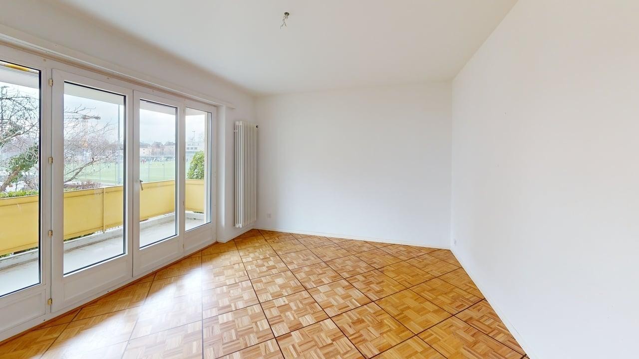 5 rooms apartment