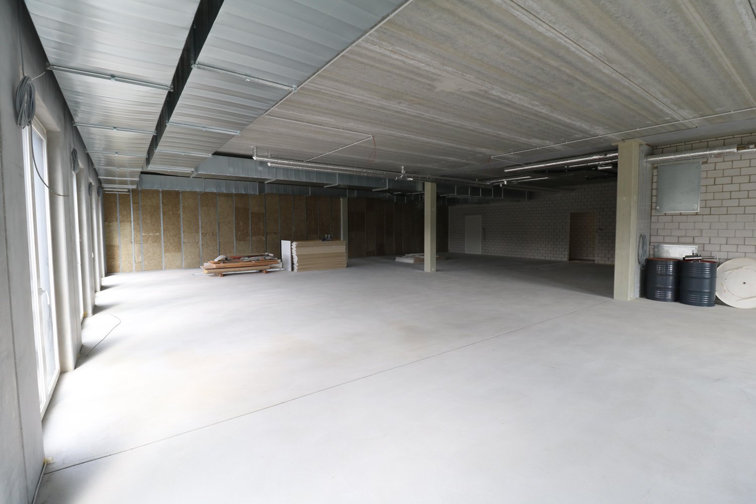 286m² commerciale, foto 4 di 10