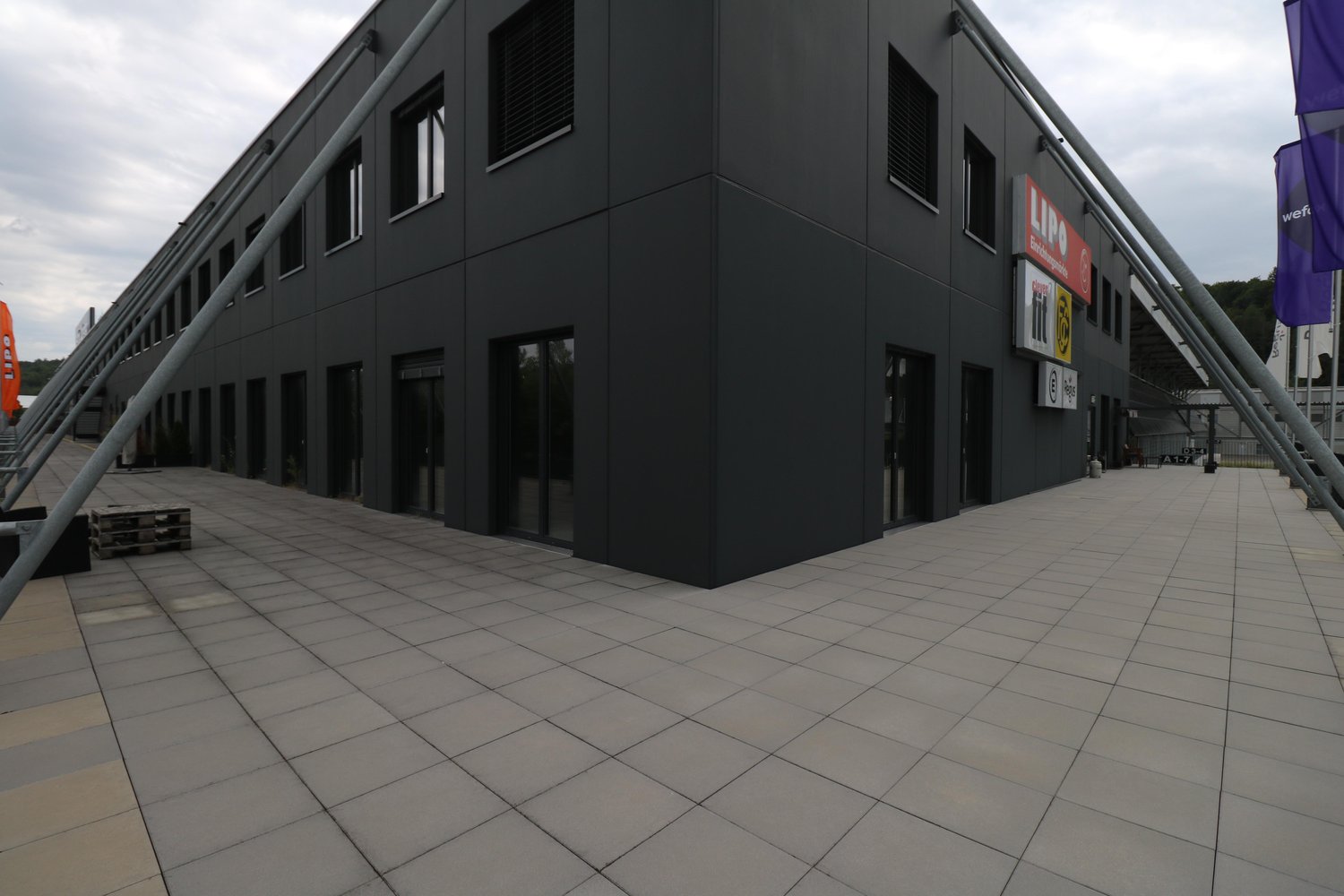 286m² commerciale, foto 10 di 10