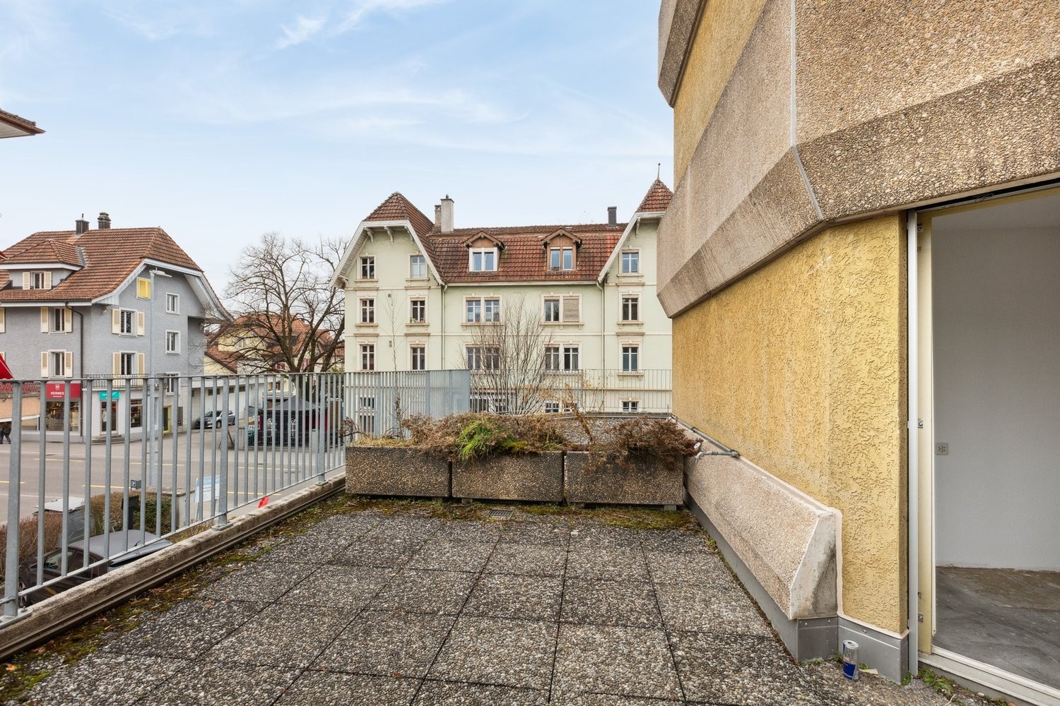 114m² studio