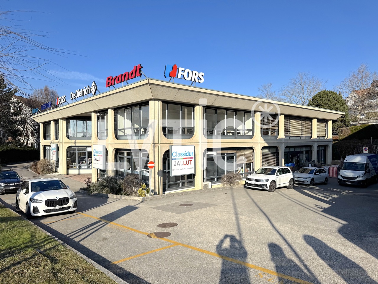 640m² negozio