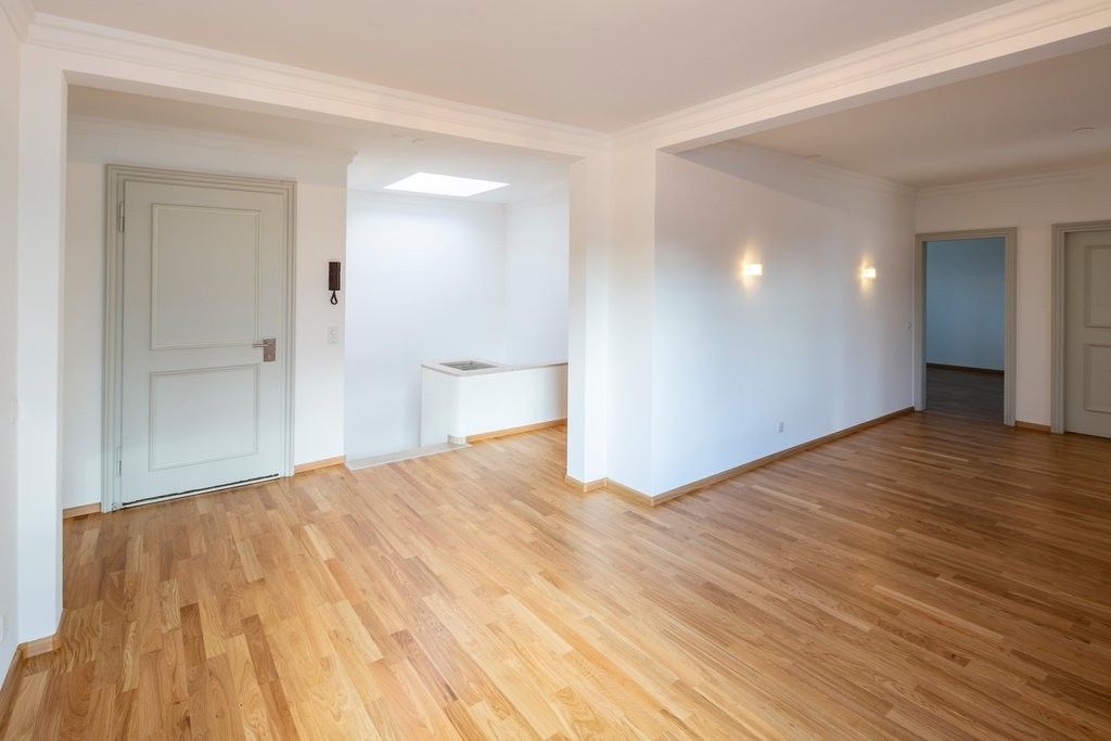Appartamento di 8 locali, foto 2 di 9