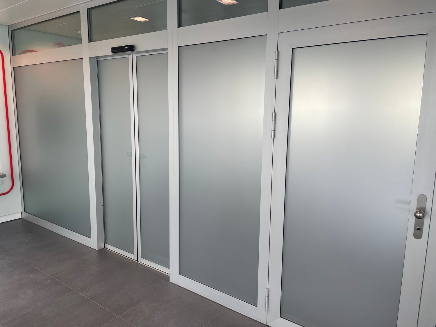 64m² commerciale