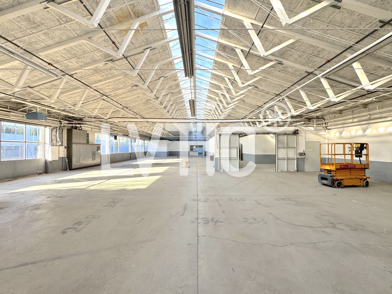 1040m² deposito