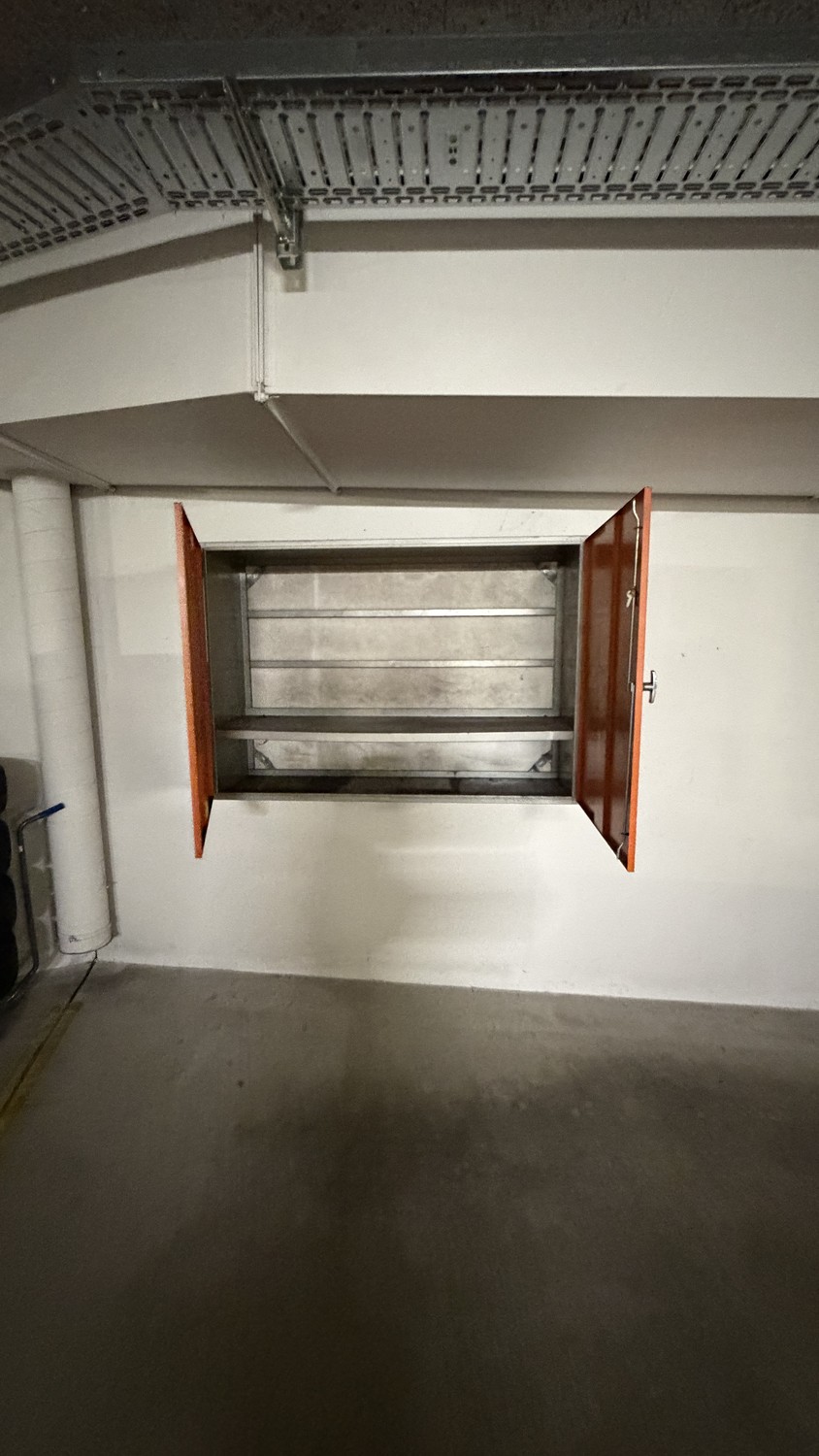 Posto libero, foto 1 di 2