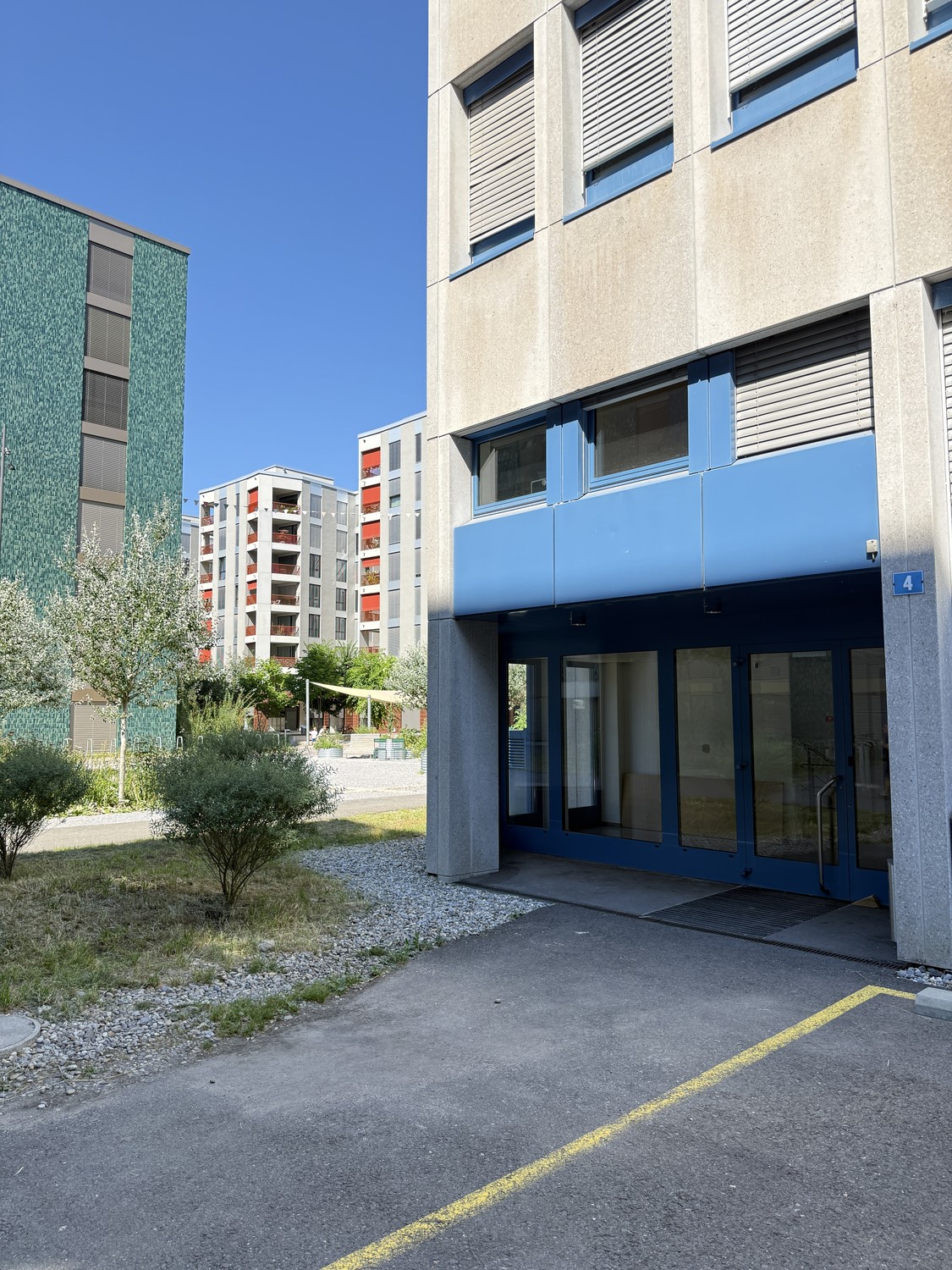 60-60m² commercial